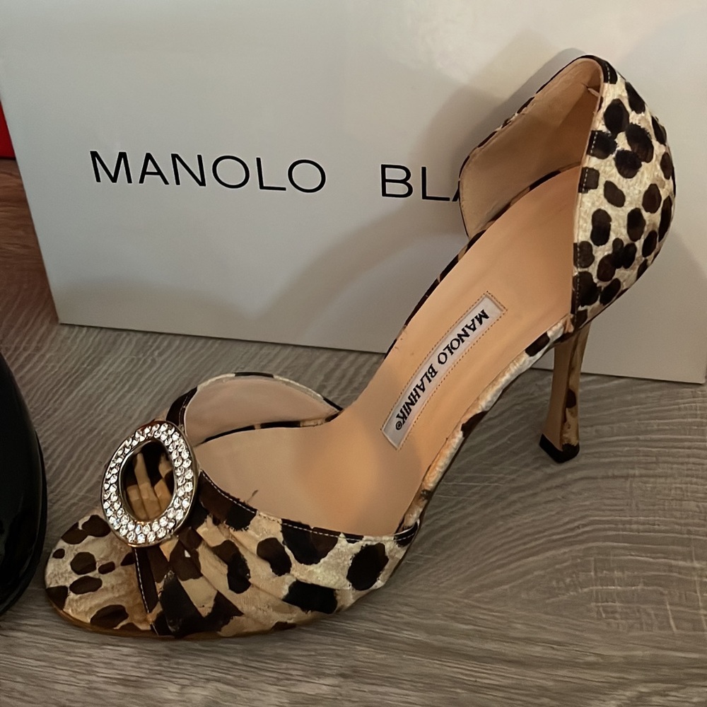 Manolo Blahnik leopard sandal